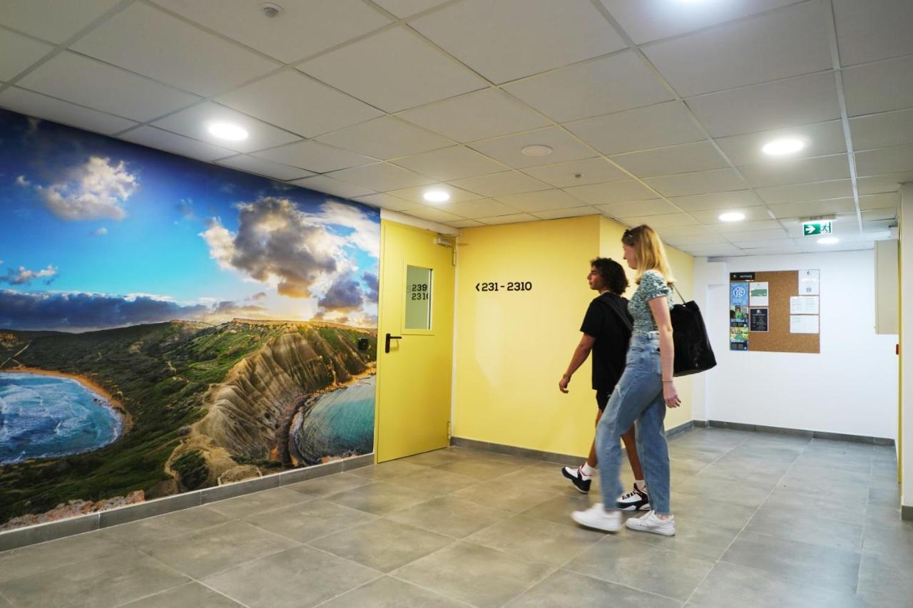 Campus Hub Hostel Msida Exterior photo